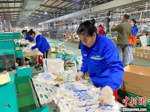 海南實施禁塑一周年 全鏈條治理塑料污染 社會環保意識明顯增強